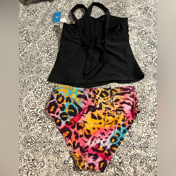 Cupshe Asymmetric Tankini Top & Colorful Leopard Print Bottoms Set - Picture 4 of 5